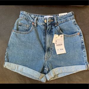 Zara High Waisted Vintage Mom Shorts